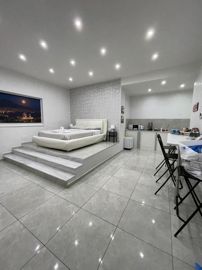 Suite Limatola Naples Exterior photo